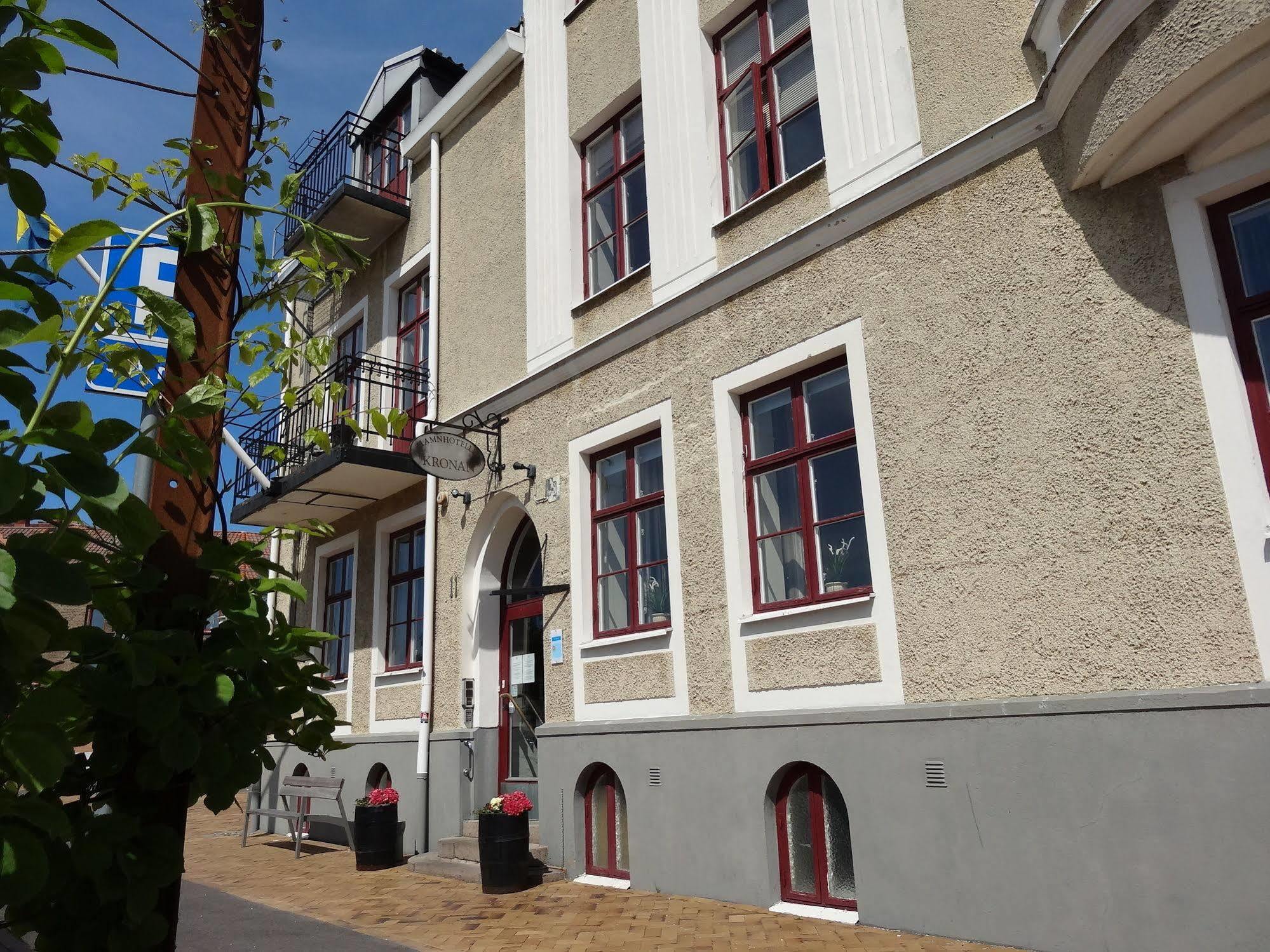 Hamnhotellet Kronan 란스크로나 외부 사진