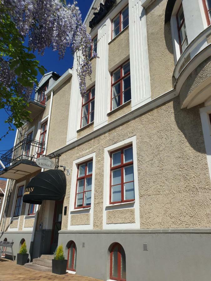 Hamnhotellet Kronan 란스크로나 외부 사진